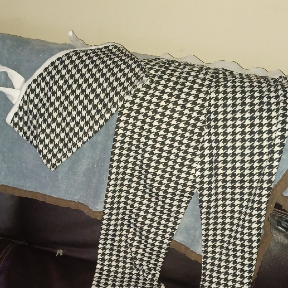 2/$10 Two Piece Black And White Women's